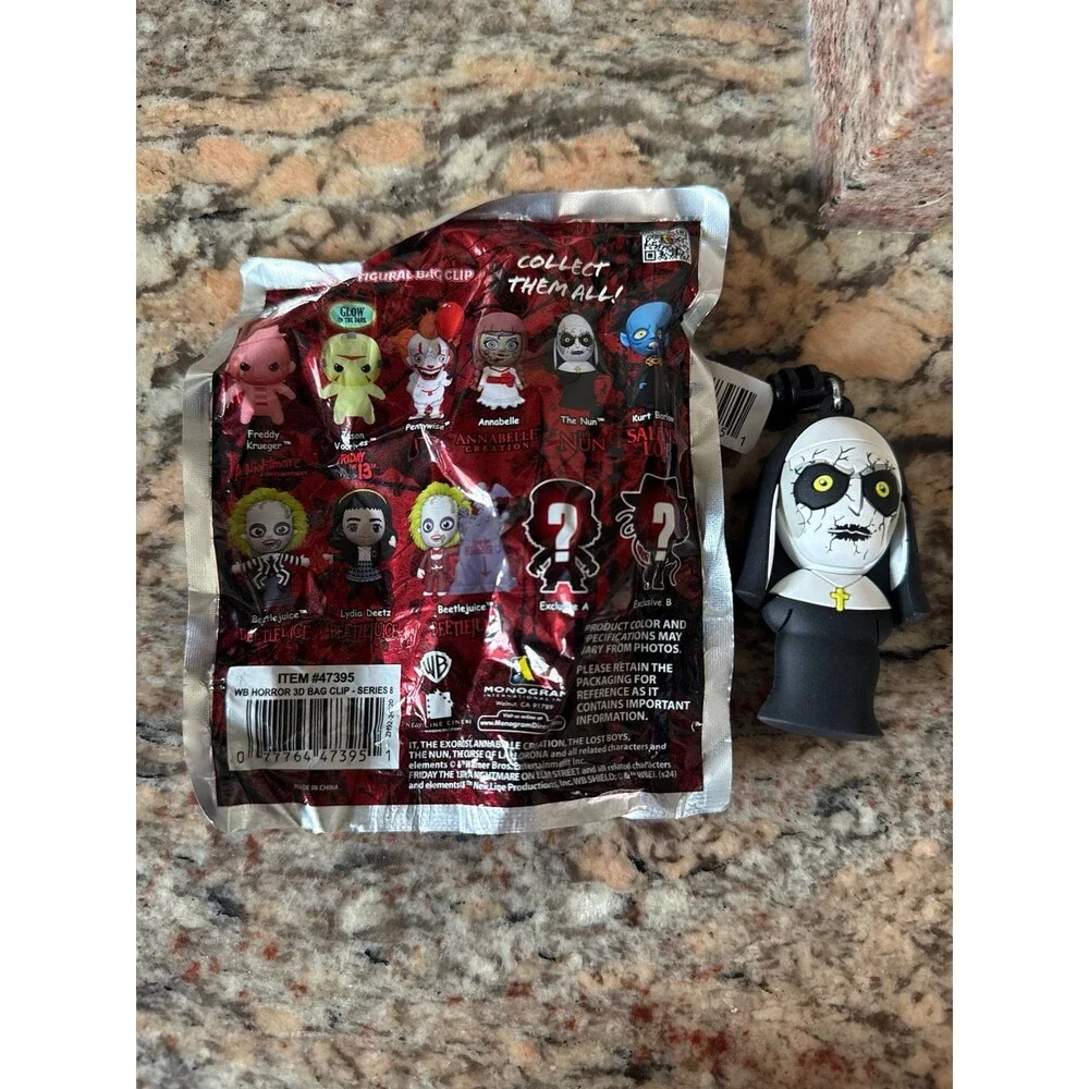 WB Horror Series 8 3D Foam Bag Clip Blind Bag the nun